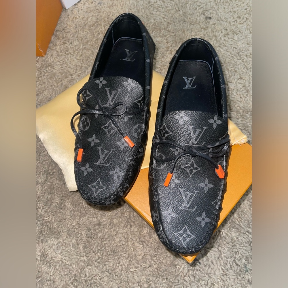 SOLD🐢🪼🐙🦎LV Driver Moccasin
